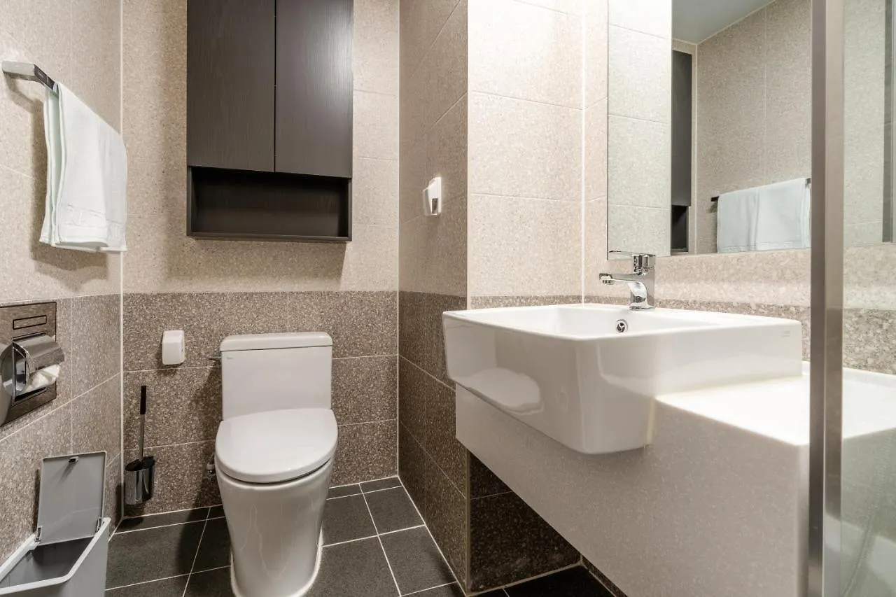 Radiant Nampo Hotel 釜山広域市 3*,